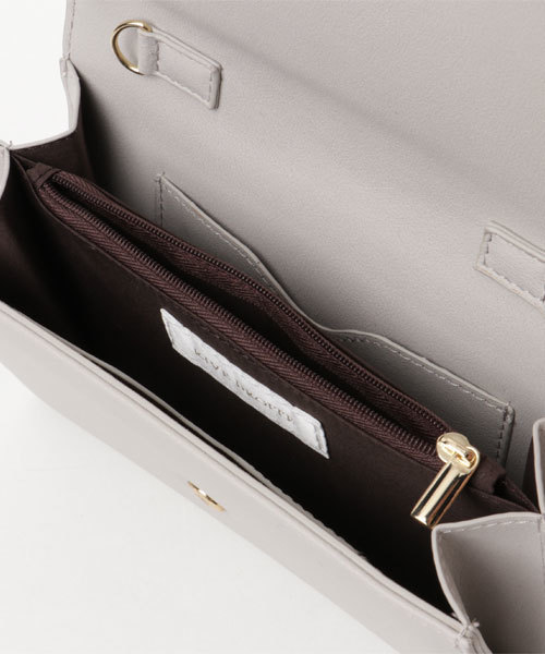 RIVE DROITE（リヴドロワ）の「エコファーお財布バッグ（ショルダーバッグ・レディース・ライトグレー/ベビーピンク・FREE）」の5枚目の写真