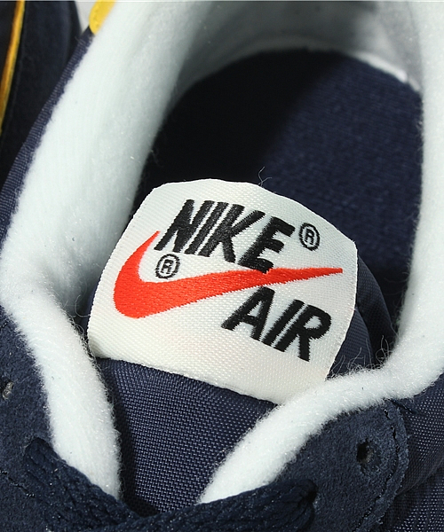 NIKE(ナイキ)の「2013 NIKE AIR VORTEX RETRO ナイキ エア レトロ(スニーカー・メンズ・シルバー/レッド/グリーン/ネイビー・26.5cm/27cm/27.5cm/28cm/28.5cm)」の9枚目の写真