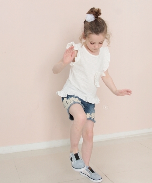 Rora（ローラ）の「レイ デニムショートパンツ（デニムパンツ・キッズ・ワンウォッシュ・110cm/140cm/120cm/100cm/130cm/90㎝/150cm）」の5枚目の写真