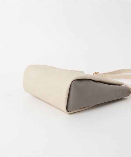 VENCEEXCHANGE(ヴァンスエクスチェンジ)の「2WAYトートバッグ(トートバッグ・レディース・スカイブルー/ブラック/オフホワイト・FREE)」の5枚目の写真