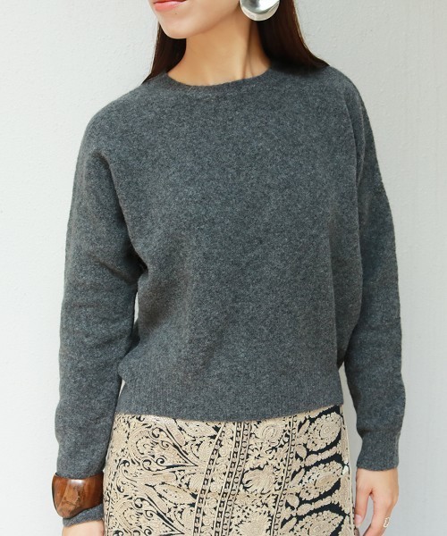 TODAYFUL（トゥデイフル）の「ラウンドヘムヤックニット（ニット/セーター・レディース・キナリ/チャコールグレー/モカ/カーキ/ピンク・FREE）」の10枚目の写真