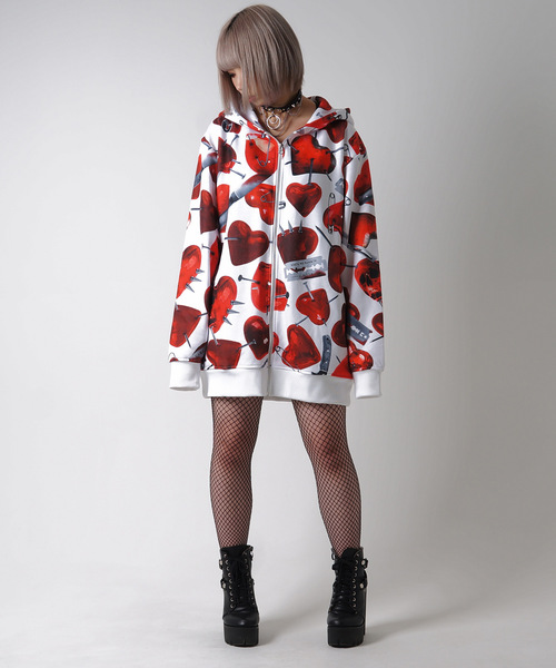 TRAVAS TOKYO（トラバス トウキョウ）の「Emotional scars ZIP