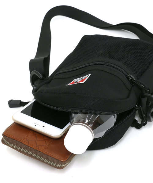 BEN DAVIS(ベンデイビス)の「BEN DAVIS/ベンデイビス ワンポイント メッシュポケット ミニショルダーバッグ/ネックポーチ(ショルダーバッグ・メンズ・ネイビー/ピンク/レッド/ブラック・FREE)」の13枚目の写真