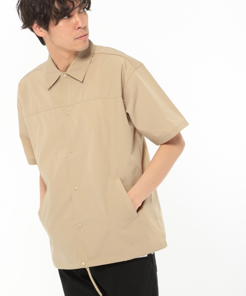 LAKOLE(ラコレ)の「半袖シャツコーチジャケット / LAKOLE(シャツ/ブラウス・メンズ・ホワイト/ライトブルー/ベージュ/ネイビー・MEDIUM/LARGE)」の2枚目の写真