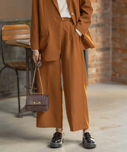 KOBE LETTUCE（コウベレタス）の「アンクル丈orフルレングス2type　とろみ素材ベルト付ワイドパンツ【セットアップOK】（その他パンツ・レディース・ブラウン系その他/ベージュ系その他/ブルー系その他/ピンク系その他/ブラウン系その他2/ベージュ系その他2/ブルー系その他2/ピンク系その他2/グリーン系その他2/ブルー系その他3/ピンク系その他3/ネイビー/ライトピンク/アイボリー/ホワイト系その他/オリーブ・1/2）」の4枚目の写真