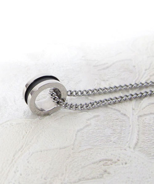 【vie】ステンレスネックレス（ネックレス）｜TONE SELECT GOODS（トーンセレクトグッズ）