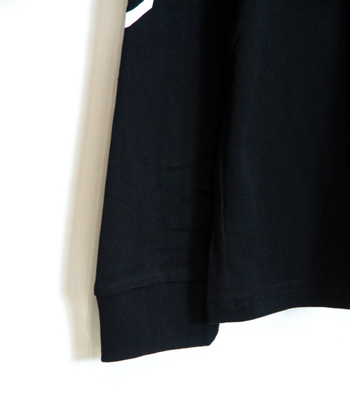 RVCA(ルーカ)の「RVCA-BIG FLIP RVCA LS TEE(AJ042054)(Tシャツ/カットソー・メンズ・ホワイト/ブラック・M/L)」の3枚目の写真