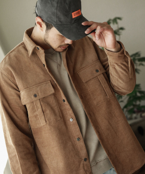 BAYFLOW(ベイフロー)の「コーデュロイCPOシャツ(シャツ/ブラウス・メンズ・ベージュ/チャコール/ネイビー/オフホワイト・SMALL/MEDIUM/LARGE)」の3枚目の写真