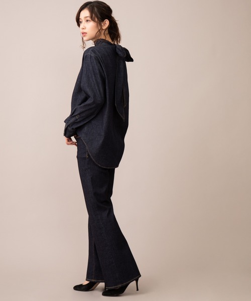 Munich(ミューニック)の「ウォッシュ10.5ozハイブリッドデニム フレアパンツ(デニムパンツ・レディース・ブラック/インディゴブルー・S/M/XS/XXS)」の17枚目の写真