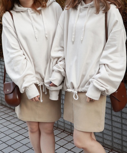 PairPair（ペアペア）の「カラバリ裏毛ドロストパーカー（パーカー・レディース・ライトブルー/ブラック/ライトグリーン/アイボリー/モカ・FREE）」の2枚目の写真