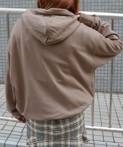 PairPair（ペアペア）の「カラバリ裏毛ドロストパーカー（パーカー・レディース・ライトブルー/ブラック/ライトグリーン/アイボリー/モカ・FREE）」の18枚目の写真