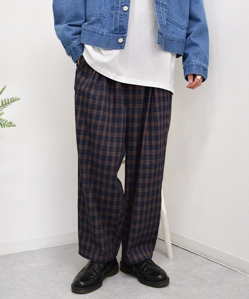 kutir(クティール)の「1タックチェックパンツ(その他パンツ・メンズ・ダークブラウン/ネイビー/グレー・SMALL/MEDIUM/LARGE)」の1枚目の写真