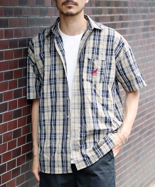 KANGOL(カンゴール)の「【KANGOL/カンゴール】ビッグシルエットチェックシャツ オーバーサイズ ワンポイント ユニセックス(シャツ/ブラウス・メンズ・ホワイト/ベージュ/ブラウン・MEDIUM/LARGE)」の3枚目の写真