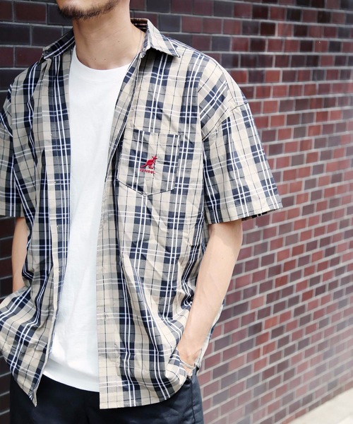 KANGOL(カンゴール)の「【KANGOL/カンゴール】ビッグシルエットチェックシャツ オーバーサイズ ワンポイント ユニセックス(シャツ/ブラウス・メンズ・ホワイト/ベージュ/ブラウン・MEDIUM/LARGE)」の5枚目の写真
