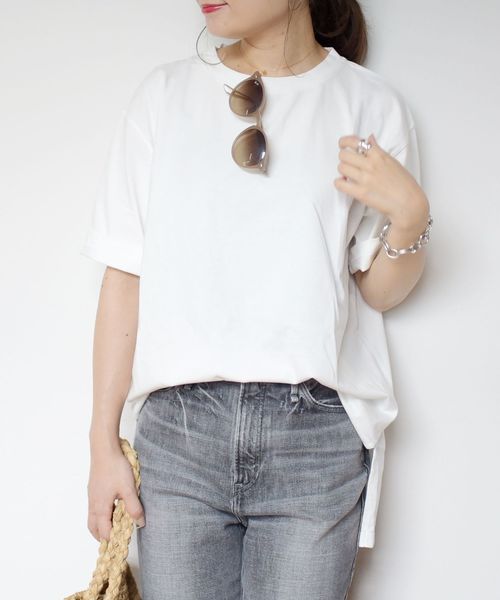 SHIPS(シップス)の「BRING Material×オーガニックコットン スリットロングTEE◇(Tシャツ/カットソー・レディース・ホワイト/ブラック/ブラウン/グリーン・ONE SIZE)」の1枚目の写真