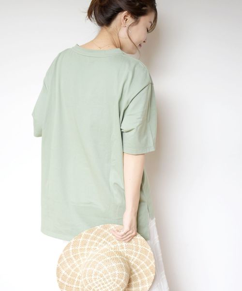 SHIPS(シップス)の「BRING Material×オーガニックコットン スリットロングTEE◇(Tシャツ/カットソー・レディース・ホワイト/ブラック/ブラウン/グリーン・ONE SIZE)」の20枚目の写真
