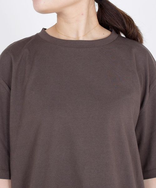 SHIPS(シップス)の「BRING Material×オーガニックコットン スリットロングTEE◇(Tシャツ/カットソー・レディース・ホワイト/ブラック/ブラウン/グリーン・ONE SIZE)」の12枚目の写真