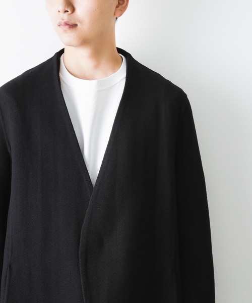 ATTACHMENT(アタッチメント)の「カツラギウールダブルフェイス ノーカラーコート(ノーカラージャケット・メンズ・ライトグレー/ブラック・1/2/3)」の12枚目の写真