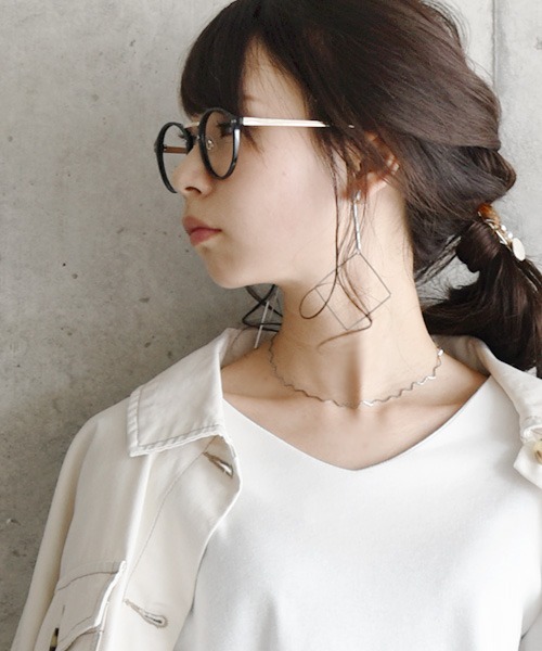 and it_(アンドイット)の「BeコルテVネックデイリーロングカットソー(長袖)(Tシャツ/カットソー・レディース・ブラック/杢グレー/オフホワイト/チャコール/カーキブラウン/ブルー・L/M/LL)」の9枚目の写真