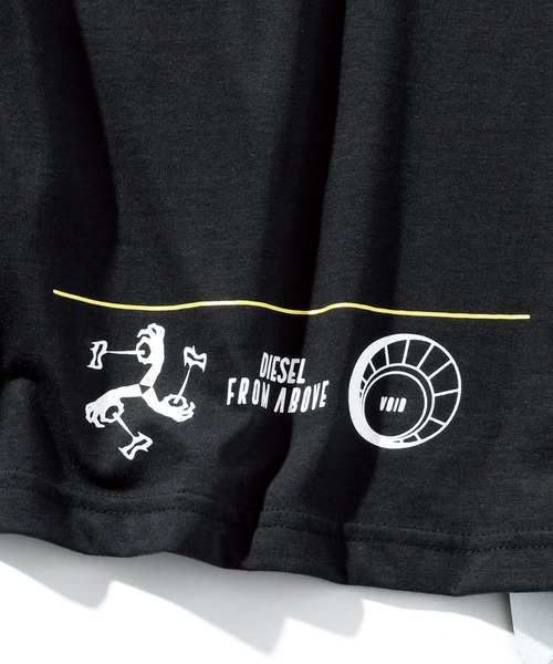 DIESEL(ディーゼル)の「DIESEL(ディーゼル)Kids & Junior プリント長袖ロンTカットソー(Tシャツ/カットソー・キッズ・ホワイト/ブラック・6Y/8Y/14Y/16Y/10Y/12Y/4Y)」の11枚目の写真