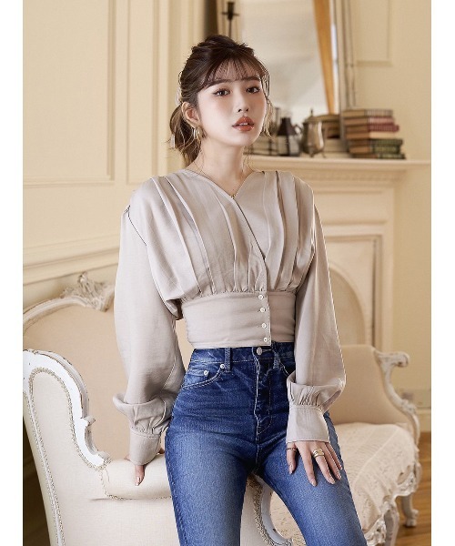 Darich ショルダータックボリュームブラウス美品♡ Darich（ダーリッチ）の「ショルダータックボリュームブラウス（シャツ