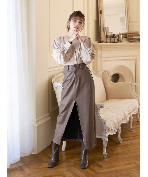Darich ショルダータックボリュームブラウス美品♡ Darich（ダーリッチ）の「ショルダータックボリュームブラウス（シャツ