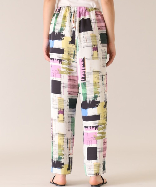 Luftrobe（ルフトローブ）の「《Luftrobe》アートプリントパンツ（その他パンツ・レディース・その他・9号）」の5枚目の写真