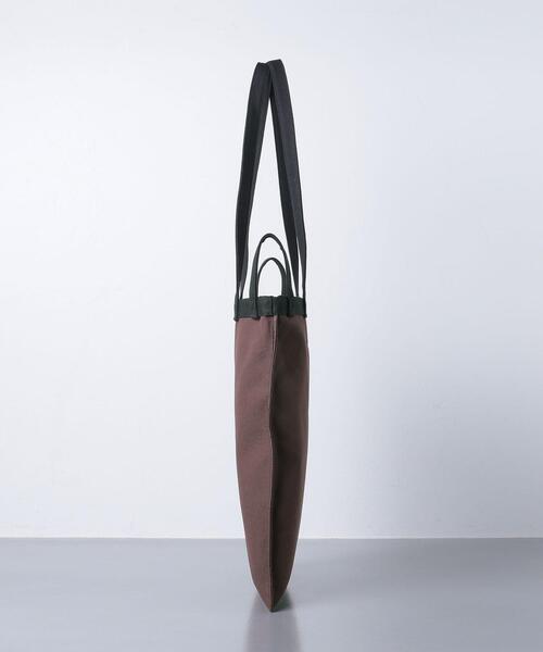 UNITED ARROWS（ユナイテッドアローズ）の「別注＜MM6 Maison Margiela（エムエム6 メゾン マルジェラ）＞Berlin bag smallトートバッグ ■■■（トートバッグ・レディース・グレー/ダークブラウン・FREE）」の5枚目の写真