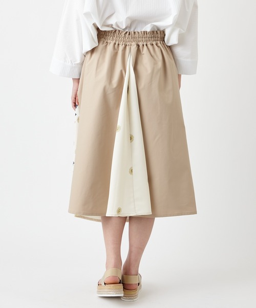 ふりふ（フリフ）の「【キクマツバメ・花天井】コハゼ付スカート（スカート・レディース・ベージュ/ネイビー・FREE）」の6枚目の写真