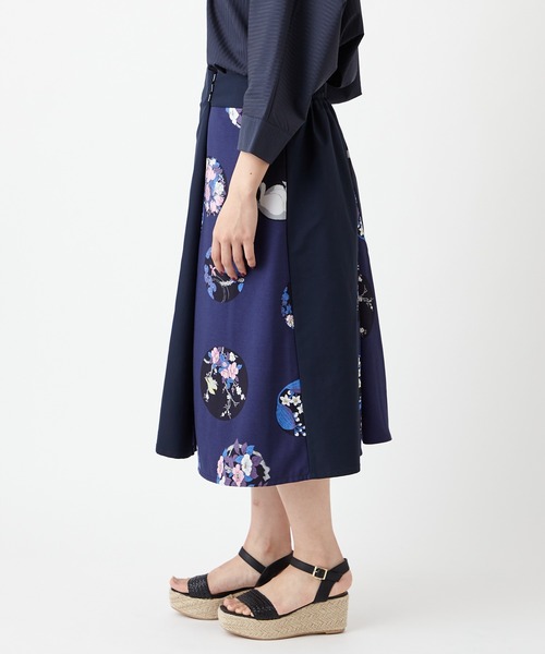 ふりふ（フリフ）の「【キクマツバメ・花天井】コハゼ付スカート（スカート・レディース・ベージュ/ネイビー・FREE）」の7枚目の写真