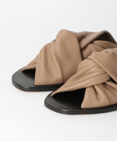 THE STATION STORE（ザ ステーション ストア）の「＜GIULIA TADDEUCCI＞● L ネジリ サンダル（サンダル・レディース・ブラック/ベージュ・38/36/37）」の4枚目の写真