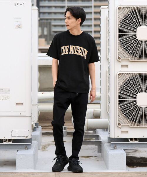 Russell Athletic（ラッセルアスレティック）の「【WEB限定/SHIPS別注】RUSSELL ATHLETIC: カレッジ プリント Tシャツ（Tシャツ/カットソー・メンズ・ホワイト/ブラック/グレー/オフホワイト・SMALL/MEDIUM/LARGE/X-LARGE）」の6枚目の写真