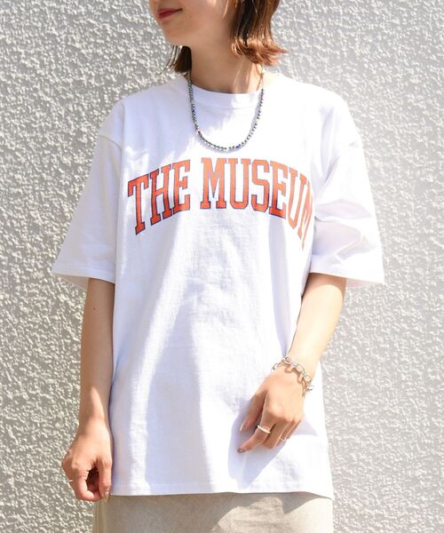 Russell Athletic（ラッセルアスレティック）の「【WEB限定/SHIPS別注】RUSSELL ATHLETIC: カレッジ プリント Tシャツ（Tシャツ/カットソー・メンズ・ホワイト/ブラック/グレー/オフホワイト・SMALL/MEDIUM/LARGE/X-LARGE）」の10枚目の写真
