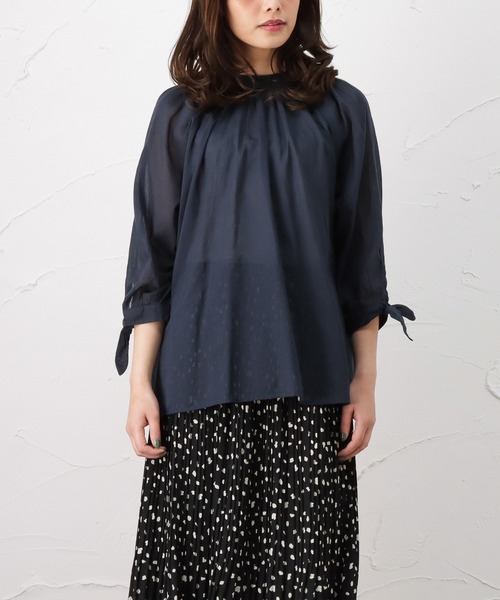 NAVY（ネイビー）の「袖リボン デザイン袖 7分袖ブラウス（シャツ/ブラウス・レディース・ホワイト/グレー/ネイビー・フリー）」の3枚目の写真