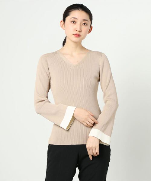 Lilly Lynque（リリーリン）の「LILLY LYNQUE（リリーリン）カラーコンビネーションリブニット（ニット/セーター・レディース・ベージュ/ブルー/イエロー・FREE）」の2枚目の写真