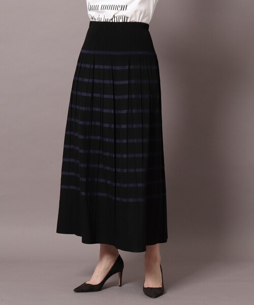 DRESSTERIOR（ドレステリア）の「◆【2WAY】リバーシブルシャーリングフレアスカート（スカート・レディース・ブラック/ブルー・38）」の2枚目の写真