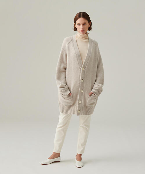 GALERIE VIE（ギャルリー ヴィー）の「□ファインウール Vネックロング