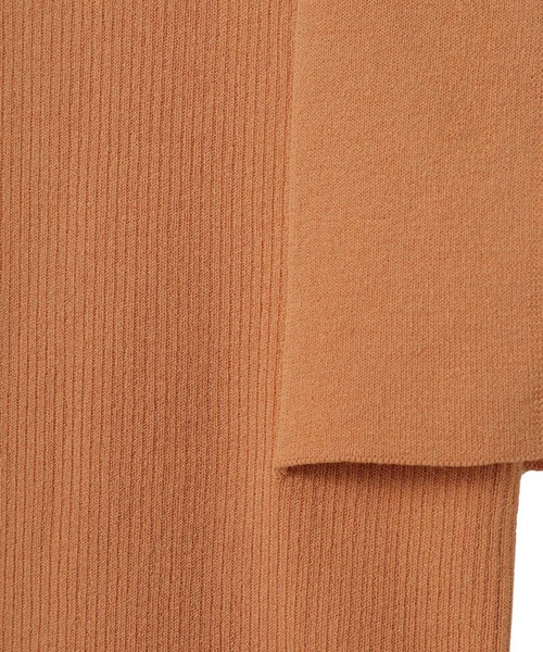 CLANE（クラネ）の「【CLANE(クラネ)】スクエアスリーブニット SQUARE SLEEVE KNIT 10106-2112（ニット/セーター・レディース・ホワイト/ブラック/ベージュ/オレンジ・1）」の14枚目の写真