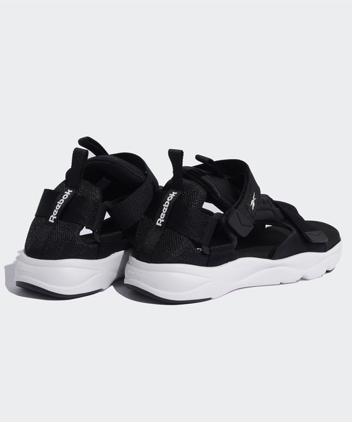 Reebok（リーボック）の「FURYLITE SANDAL / フューリーライト サンダル（サンダル・メンズ・ブラック/ブラック×ホワイト・23.0cm/24.0cm/25.0cm/26.0cm/27.0cm/28.0cm/29.0cm/30.0cm）」の7枚目の写真