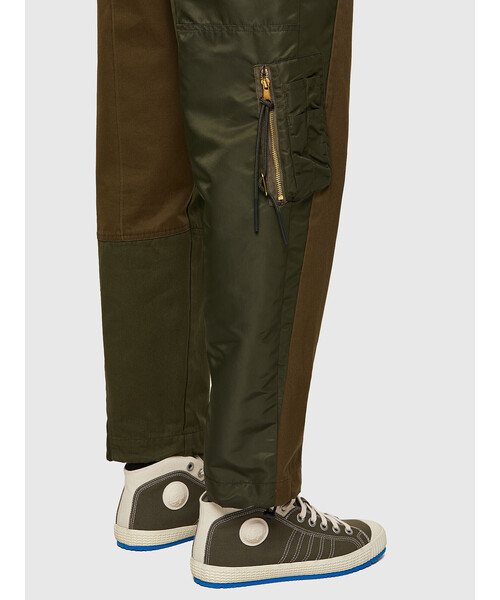 DIESEL（ディーゼル）の「メンズ イージーパンツ ミックスファブリック パッチワーク（その他パンツ・メンズ・ダークグレー/ダークブルー・SMALL/MEDIUM/X-LARGE/LARGE）」の10枚目の写真