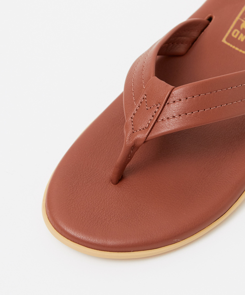 ISLAND SLIPPER(アイランドスリッパ)の「【ISLAND SLIPPER / アイランドスリッパ】 レザーサンダル PT202(サンダル・メンズ・ブラウン/ブラック/ホワイト・7/8/9)」の13枚目の写真