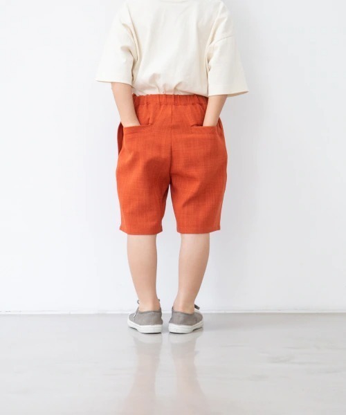LOWRYS FARM（ローリーズファーム）の「ドライタッチタックショートパンツ　950168（その他パンツ・キッズ・アイボリー/グリーン/オレンジ・110cm/120cm/130cm）」の14枚目の写真