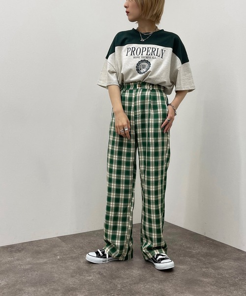 apres jour mignon(アプレジュールミニョン)の「チェックストレートパンツ【ZOZOTOWN限定アイテム】(その他パンツ・レディース・オレンジ系その他/グリーン系その他/ブラック系その他・X-LARGE/SMALL/MEDIUM)」の4枚目の写真