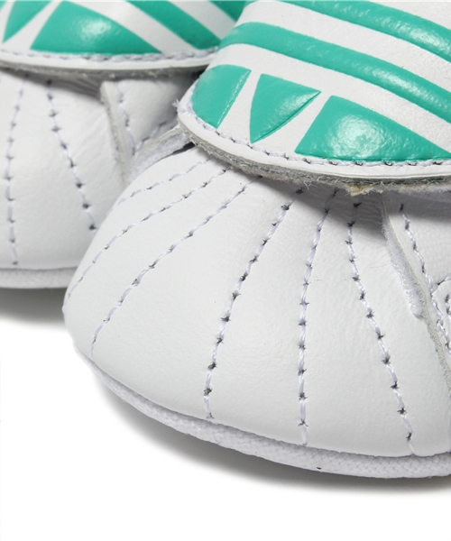 adidas Originals by JEREMY SCOTT（アディダスオリジナルスバイ