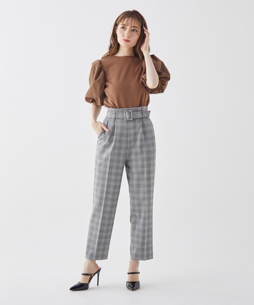 BE RADIANCE（ビーラディエンス）の「ベルト付タックパンツ（その他パンツ・レディース・グレー/ピンク/ブラウン/ブルー・FREE）」の16枚目の写真