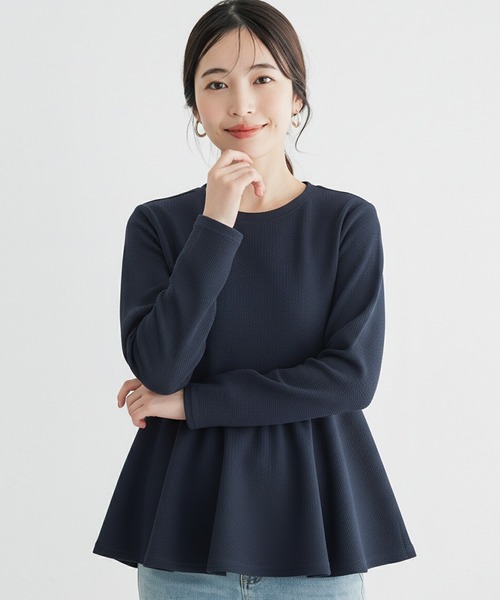 coca（coca）（コカ）の「＼お気に入り2万越え・再入荷／エンボス加工裾フレアトップス（Tシャツ/カットソー・レディース・ブラック/ライトグレー/ライトベージュ/グレー/ブラウン/ラベンダー/ネイビー・M/L/S）」の6枚目の写真