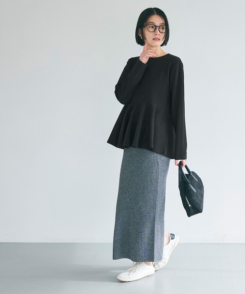 coca（coca）（コカ）の「＼お気に入り2万越え・再入荷／エンボス加工裾フレアトップス（Tシャツ/カットソー・レディース・ブラック/ライトグレー/ライトベージュ/グレー/ブラウン/ラベンダー/ネイビー・M/L/S）」の13枚目の写真