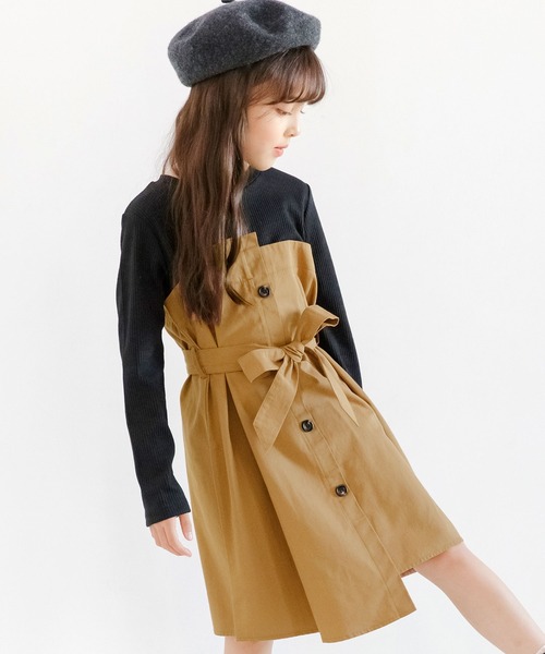 Bee des Bee（ビーデスビー）の「ドッキングトレンチワンピース（ワンピース・キッズ・ブラウン系その他/ブルー系その他/チャコールグレー×ブラック/ブルー系その他2/ブラック×ベージュ/ブラック系その他/ホワイト/杢グレー/アイボリー/グレイッシュベージュ/ピンクベージュ・110cm/100cm/120cm/130cm/140cm/150cm）」の5枚目の写真