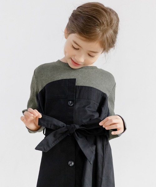 Bee des Bee（ビーデスビー）の「ドッキングトレンチワンピース（ワンピース・キッズ・ブラウン系その他/ブルー系その他/チャコールグレー×ブラック/ブルー系その他2/ブラック×ベージュ/ブラック系その他/ホワイト/杢グレー/アイボリー/グレイッシュベージュ/ピンクベージュ・110cm/100cm/120cm/130cm/140cm/150cm）」の22枚目の写真