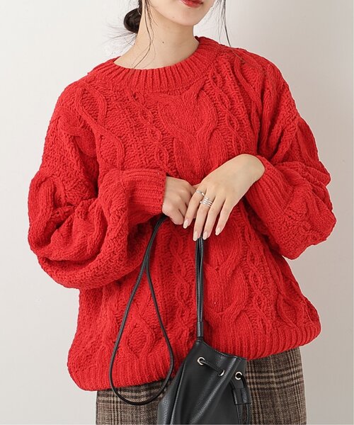 frames RAY CASSIN（フレームスレイカズン）の「マットモールケーブルプルオーバー（ニット/セーター・レディース・レッド/バイオレット/ダークブラウン/イエロー×グリーン/ブルー/オフホワイト・FREE）」の6枚目の写真